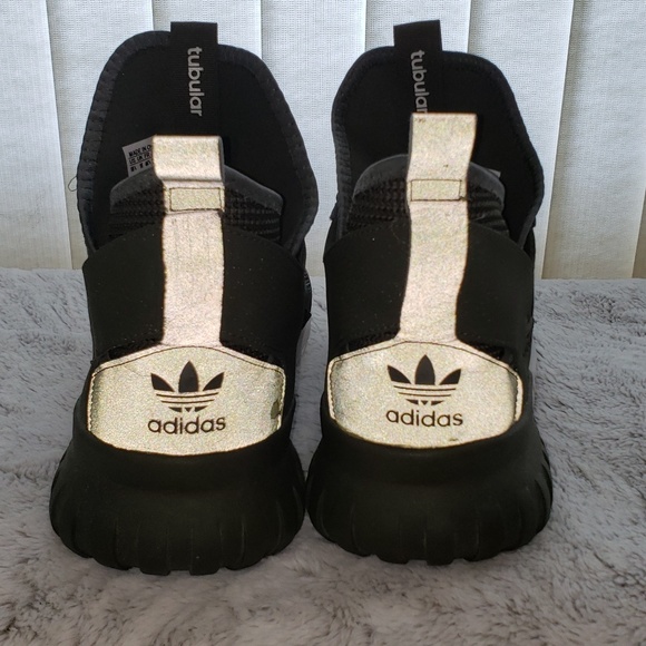 Mens Adidas Tubular - Picture 2 of 4